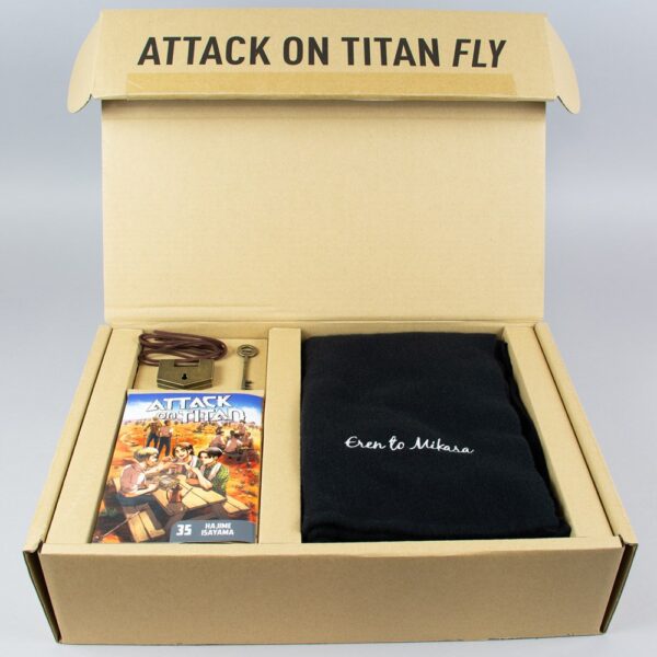 Attack on Titan 35: FLY Collector's Box Set - Image 5